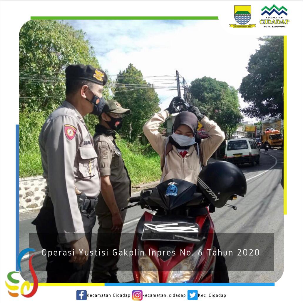 You are currently viewing Petugas Tramtib Cidadap dan Polsek Cidadap melakukan Operasi Yustisi Gakplin Inpres No.6 Tahun 2020
